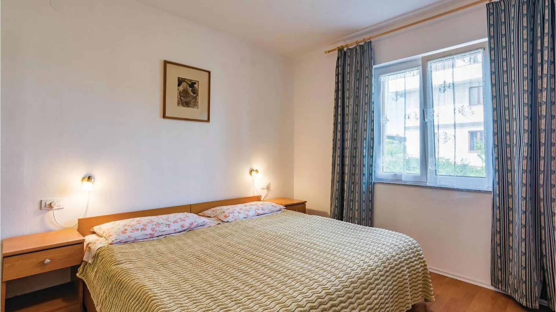 1 Bedroom Lovely Apartment In Rovinj Croatia